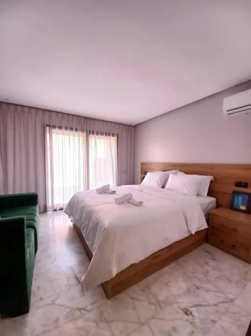 Chic Duplex Oasis: Downtown Marrakech Apartment Marrakesh